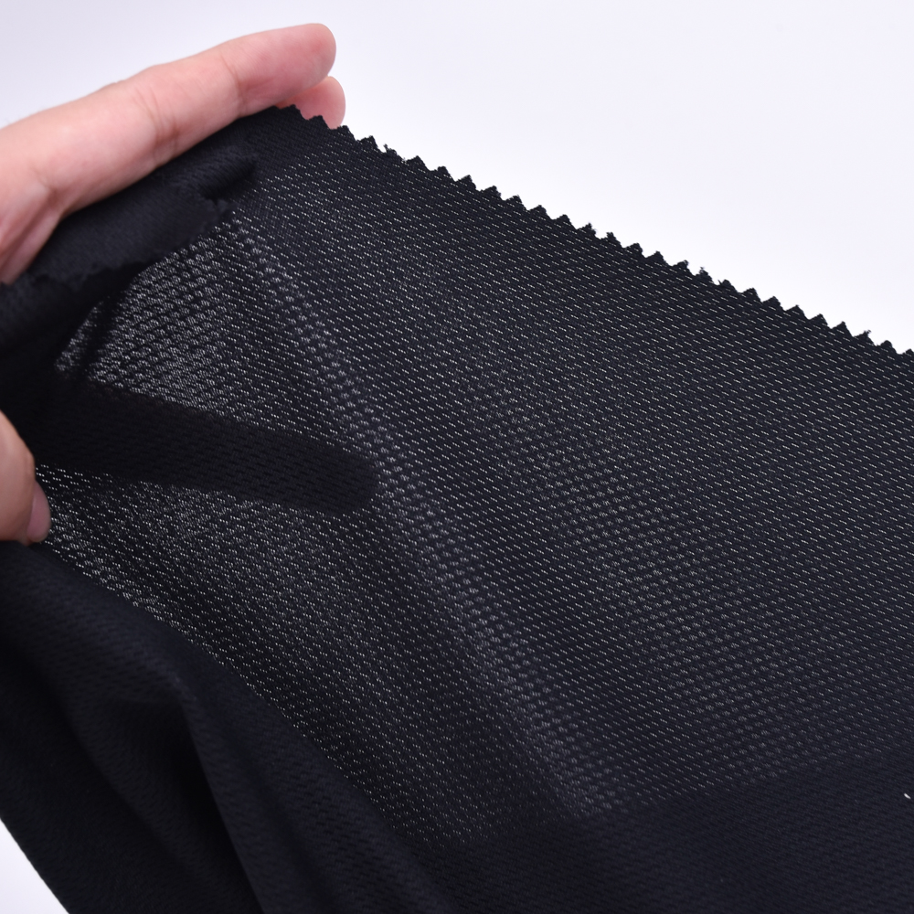 Breathable mesh fabric for sportswear